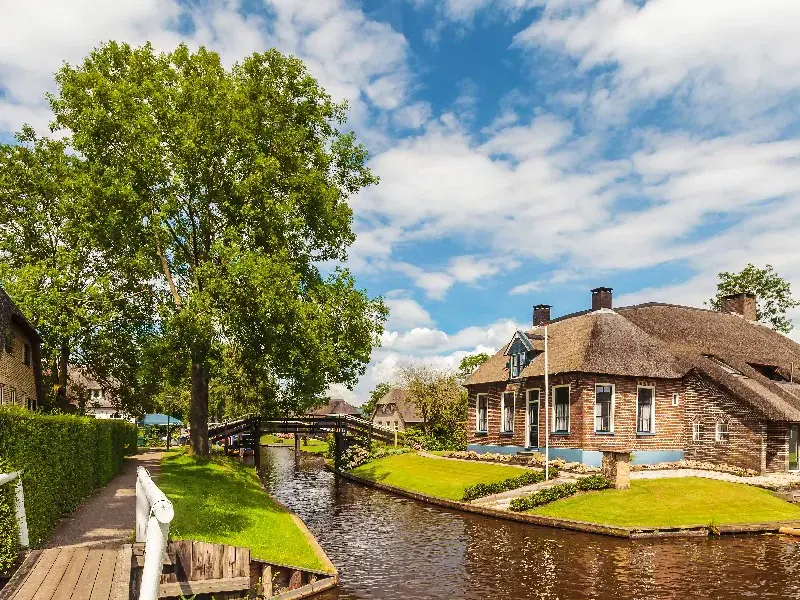 NS Train return + Bus Giethoorn